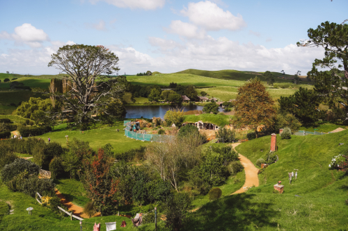 hobbiton-20230409-210308-DSC05943