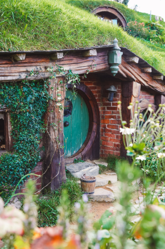 hobbiton-20230409-211859-DSC05979