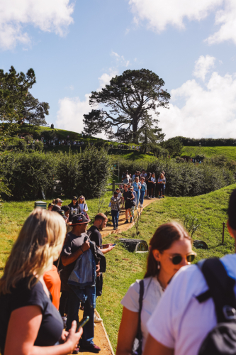 hobbiton-20230409-212853-DSC05991